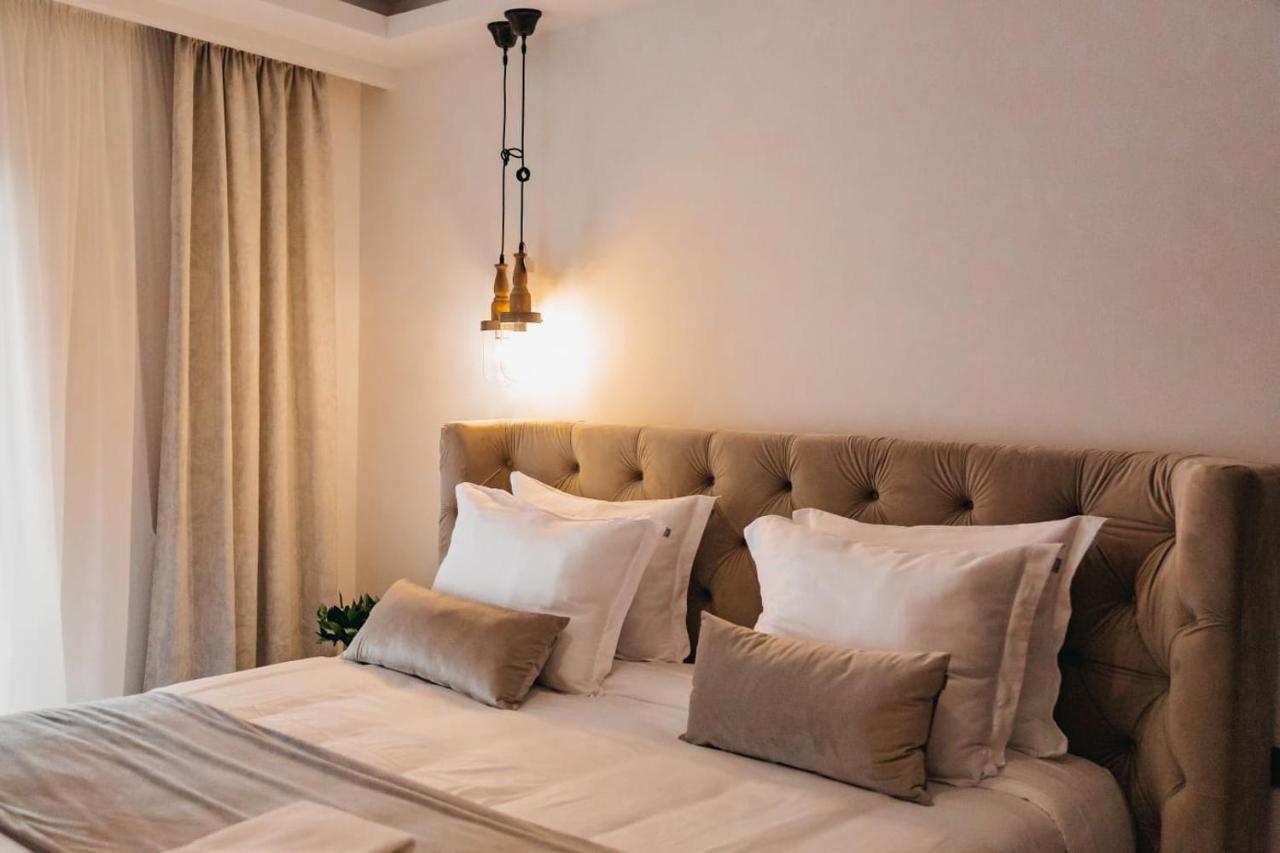 The Berg'S 2 Hotel Ocna Mures Bagian luar foto
